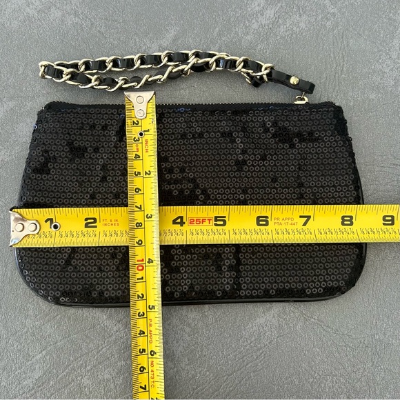New Anne Klein Sequin Wristlet - Picture 2 of 5
